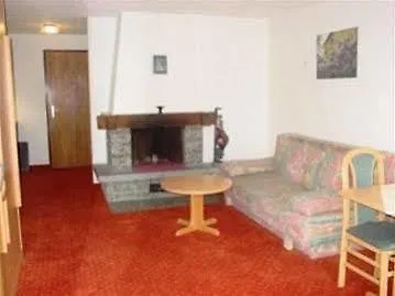 Haus Monazit Apartamento *